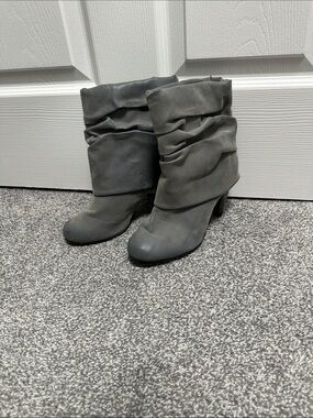Women's Gray Slouch Ankle Booties - Stylish Heeled Boots